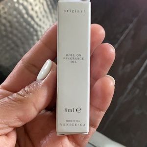 Riddle fragrance oil